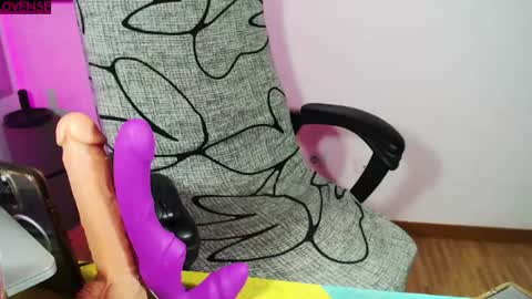 hannah kiim online show from 06-27-26, 01:21