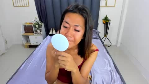 Snapshot of hannah_louissex chatting on 07-05-26, 10:17 hannah_louissex online show from 07-05-26, 10:17