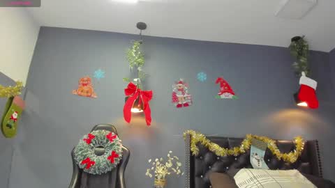 HANNAH MILLER online show from 12-20-24, 11:21