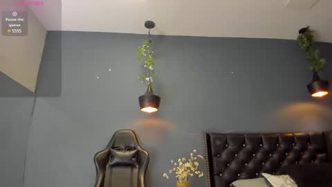 HANNAH MILLER online show from 01-13-25, 11:19