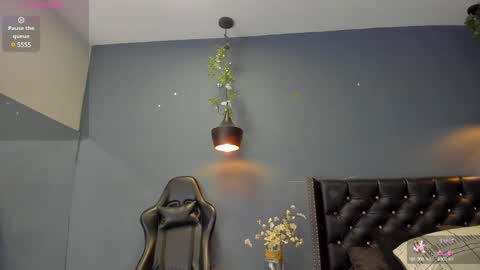 HANNAH MILLER online show from 01-15-25, 11:21