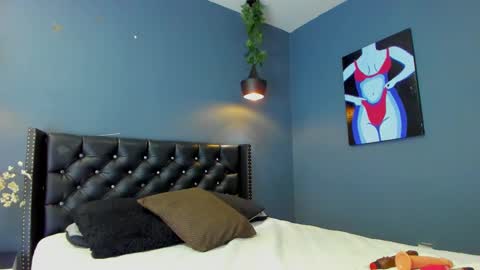 HANNAH MILLER online show from 02-28-25, 08:50