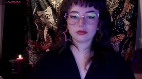 Snapshot of hannah_valhalla chatting on 11-06-25, 11:48 Hannah online show from 11-06-25, 11:48
