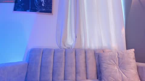 Hannah  online show from 12-16-24, 08:05