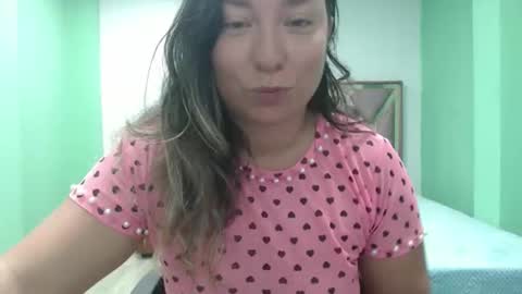 hannahevans2 online show from 05-25-26, 12:11