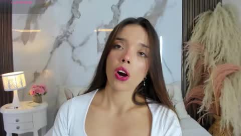 Hannahill69 online show from 03-24-26, 05:01