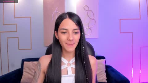 Snapshot of hannahjamesx chatting on 12-20-24, 10:43 HANNAH J online show from 12-20-24, 10:43