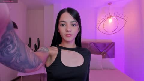 Snapshot of hannahjamesx chatting on 10-16-25, 07:26 HANNAH J online show from 10-16-25, 07:26