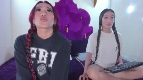 Snapshot of hannahtyler_ chatting on 04-17-26, 03:42 HANNA TYLER online show from 04-17-26, 03:42