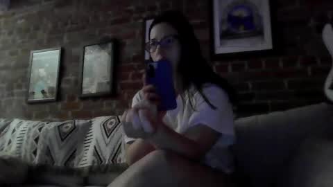 Hanna  Bananas online show from 01-14-25, 02:29