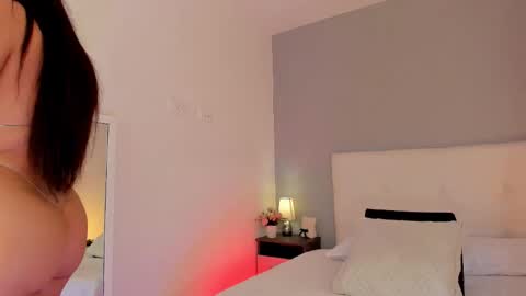 hannamartinnez online show from 10-13-25, 05:13