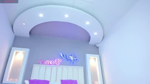 HannaPaola online show from 03-05-25, 10:43