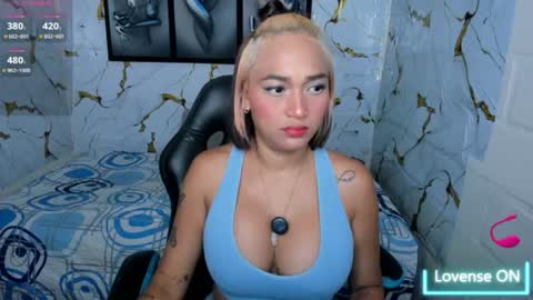 Snapshot of hannasteyl2 chatting on 07-25-26, 11:30 hannasteyl2 online show from 07-25-26, 11:30