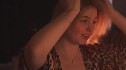 Hanna online show from 03-03-25, 05:42