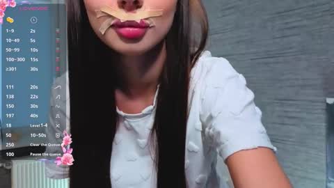 Hanna online show from 10-15-25, 07:19