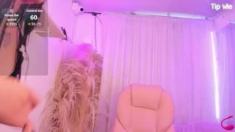 Hannie ws online show from 09-08-25, 02:38