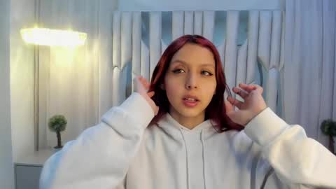 Snapshot of hanniesmile chatting on 02-25-25, 10:58 Hanni online show from 02-25-25, 10:58