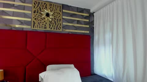 Hanny  online show from 06-16-26, 11:24