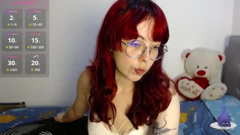Snapshot of hanny_e chatting on 12-17-25, 12:38 hanny online show from 12-17-25, 12:38
