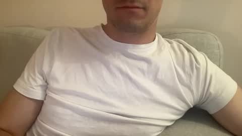 Snapshot of hansimglueck696969 chatting on 09-09-25, 09:47 hansimglueck696969 online show from 09-09-25, 09:47