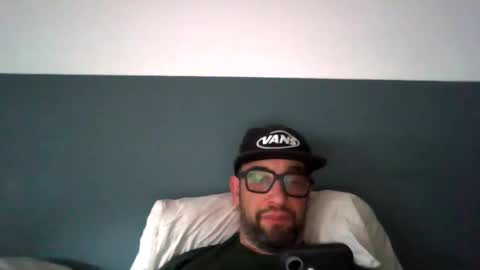 Snapshot of hansjegezoien chatting on 04-16-26, 11:55 hansjegezoien online show from 04-16-26, 11:55