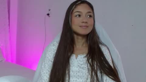 Snapshot of hantonella chatting on 02-20-26, 03:23 Anto online show from 02-20-26, 03:23