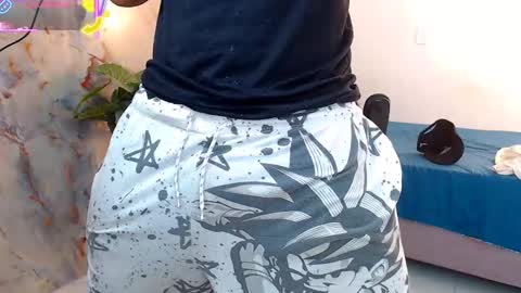 hanz_col online show from 09-15-25, 08:53