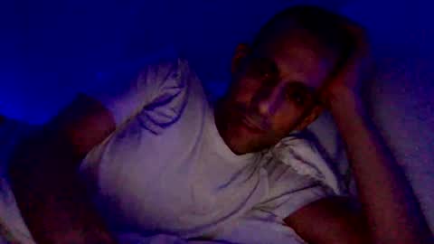 Snapshot of happy2334 chatting on 09-10-25, 11:54 skysky6969 online show from 09-10-25, 11:54