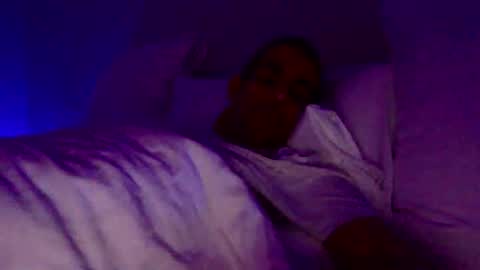 Snapshot of happy2334 chatting on 09-14-25, 03:22 skysky6969 online show from 09-14-25, 03:22