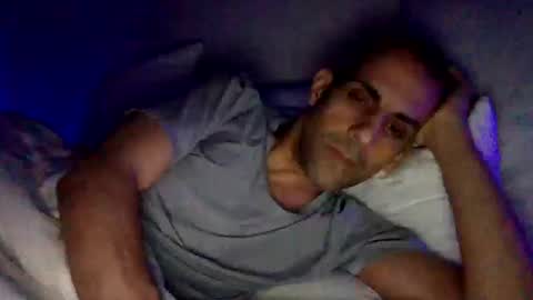 Snapshot of happy2334 chatting on 10-15-25, 10:37 skysky6969 online show from 10-15-25, 10:37