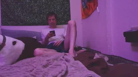 Snapshot of happy82081 chatting on 03-18-26, 04:48 happy guy online show from 03-18-26, 04:48