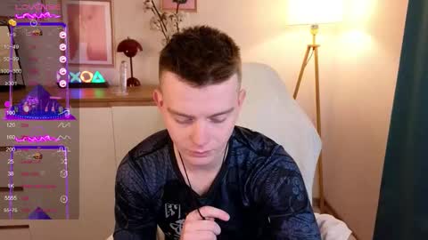 Jack online show from 10-02-25, 07:43