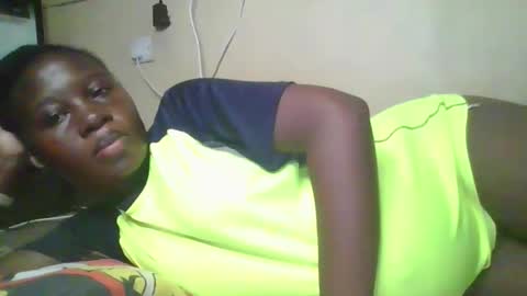 happy_dimple online show from 12-14-25, 08:02