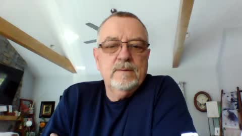 Snapshot of happynudist7373 chatting on 07-11-26, 10:11 happynudist7373 online show from 07-11-26, 10:11