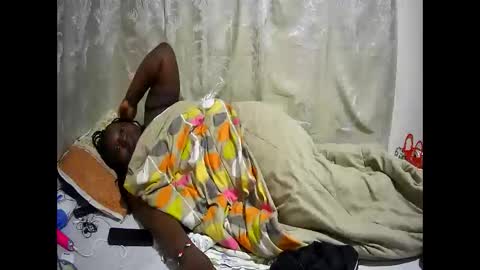 happysonia online show from 09-17-25, 03:41