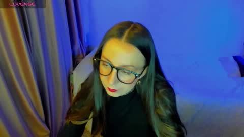 Stephanie online show from 03-05-26, 09:11