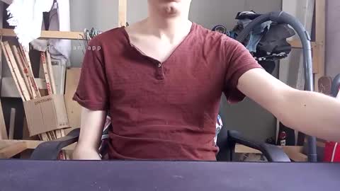 Snapshot of happytronco chatting on 09-13-25, 01:44 happytronco online show from 09-13-25, 01:44