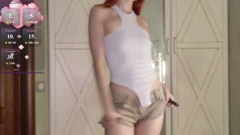 Molly and BaldMan online show from 06-19-26, 05:28
