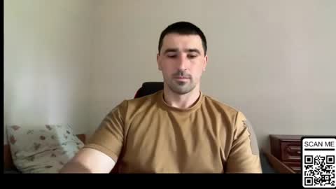 Snapshot of hard_to_obey chatting on 06-20-26, 10:40 Vadim online show from 06-20-26, 10:40