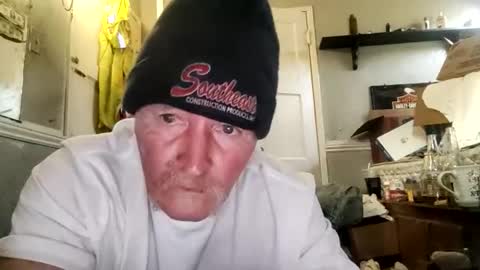 Snapshot of hardalt chatting on 10-26-25, 03:18 hardalt online show from 10-26-25, 03:18