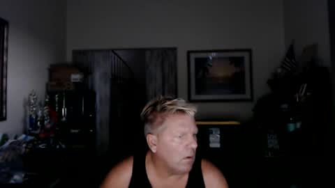 Steele and Cassie online show from 09-28-25, 02:06