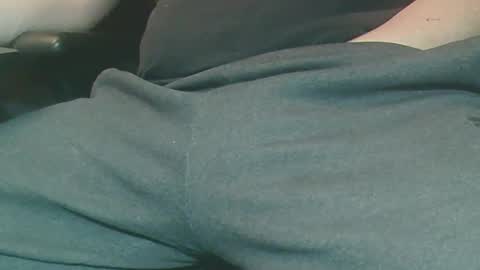 Snapshot of hardcanuck59 chatting on 01-29-25, 02:19 Horny and Hard all the time online show from 01-29-25, 02:19