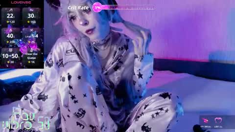 Mia online show from 10-18-25, 10:54