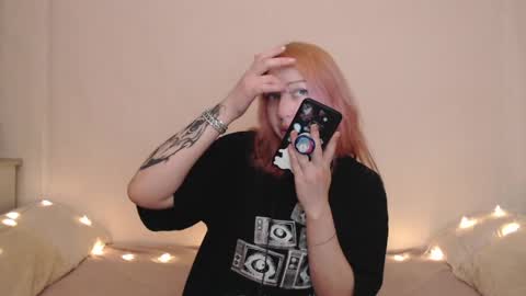 Emily online show from 05-05-26, 10:40