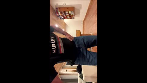 Snapshot of hardcoreboy84 chatting on 01-17-26, 09:58 hardcoreboy84 online show from 01-17-26, 09:58