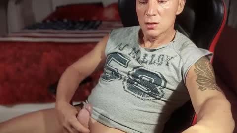 Snapshot of hardmattsteel chatting on 09-27-25, 01:32 MATTSTEEL - ITALIAN STALLION online show from 09-27-25, 01:32