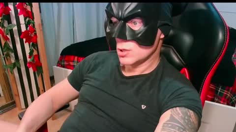 Snapshot of hardmattsteel chatting on 01-18-26, 10:57 MATTSTEEL - ITALIAN STALLION online show from 01-18-26, 10:57