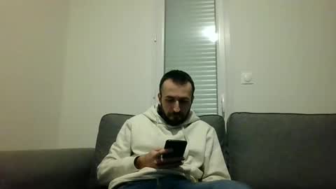 Snapshot of hardmika chatting on 03-02-25, 11:31 Mika online show from 03-02-25, 11:31