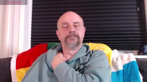 MrLazy online show from 12-10-24, 08:49