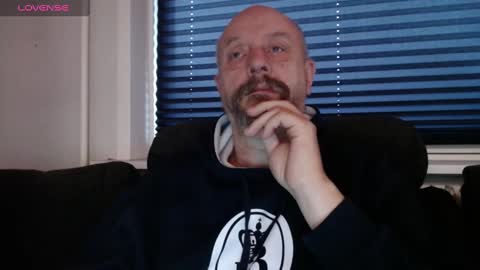 MrLazy online show from 12-26-24, 10:59